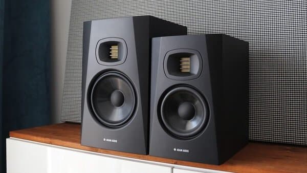 Adam Audio T5V