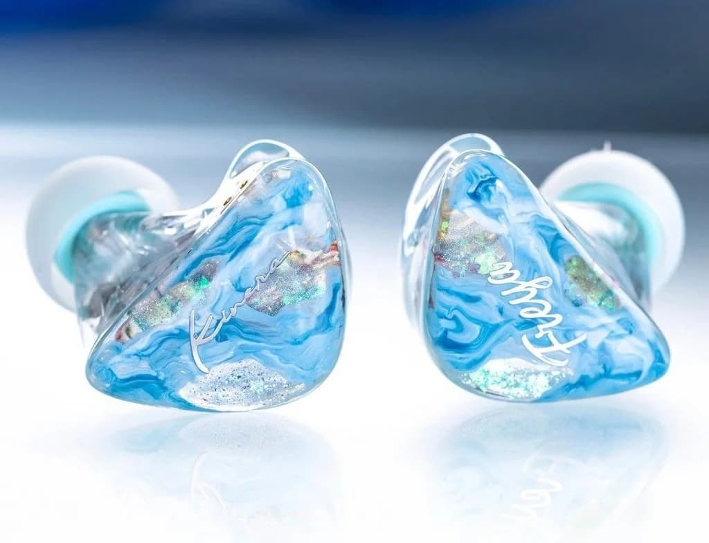 2026 萬元內 IEM 推薦下集：圈鐵混合、靜電混合，一萬元以內進得了靜電的門嗎？