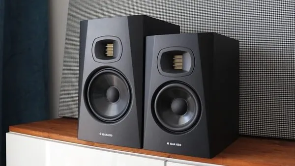 Adam Audio T5V