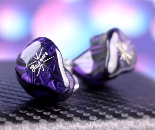 Kiwi Ears Quartet 入耳式耳機外觀